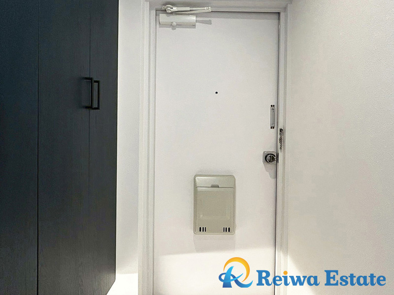 シーサイド茅ヶ崎松浪の玄関