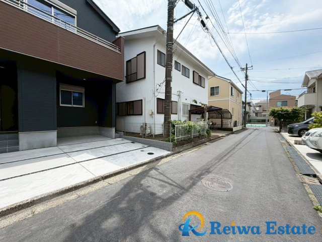 新築戸建　茅ヶ崎市浜之郷の前面道路含む現地写真
