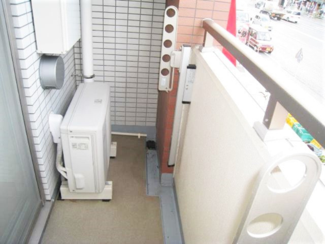 グロースメゾン亀戸のバルコニー