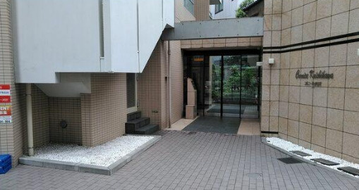 コルニーチェ小石川のエントランス