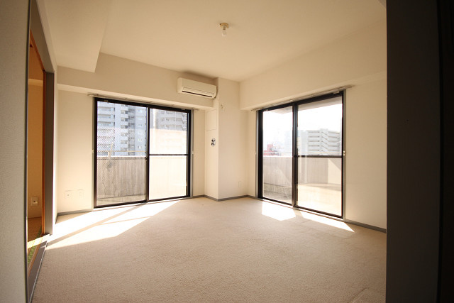 【居間・リビング】