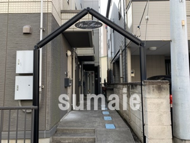 ピュアハウスのエントランス|エントランススペース。