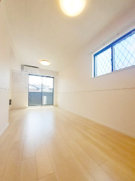 メゾン　ド　シャンの居間・リビング