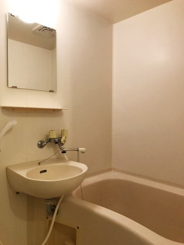 シティハイツ佐藤Ｂの浴室