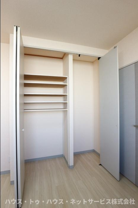 ローズ・ウッドの収納