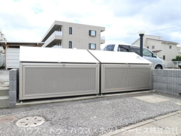 ローズ・ウッドのその他