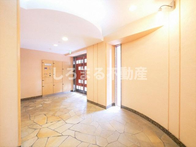 コンソラーレ日本橋のロビー