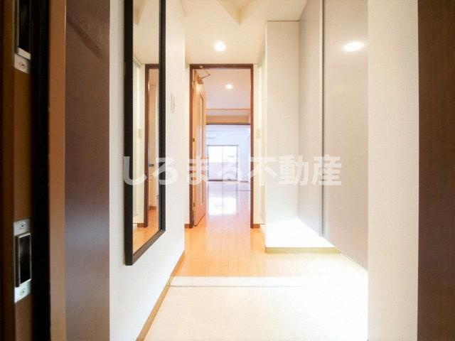 コンソラーレ日本橋の玄関