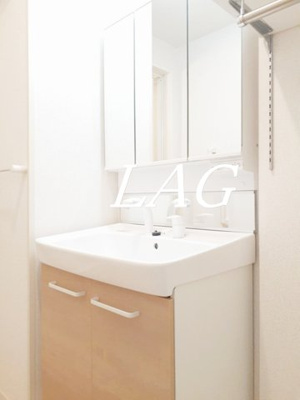 【洗面所】 | ブルーノ | 洗面台です。