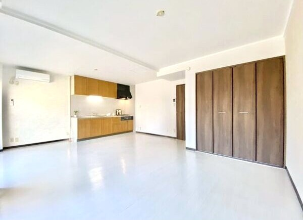 ＧＲＡＣＩＡＳ ＨＡＲＡの居間・リビング