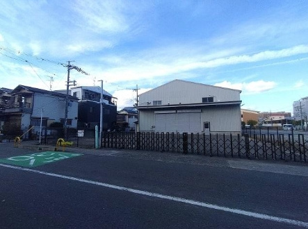 大阪府摂津市東別府５丁目　倉庫の外観