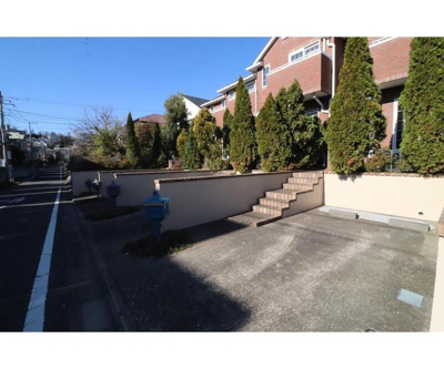 【駐車場】 | 湘南マナーハウス7