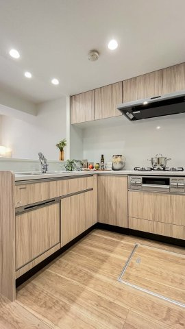 ラヴィドール杉並上井草のキッチン|コンパクトなキッチンで掃除もラクラク