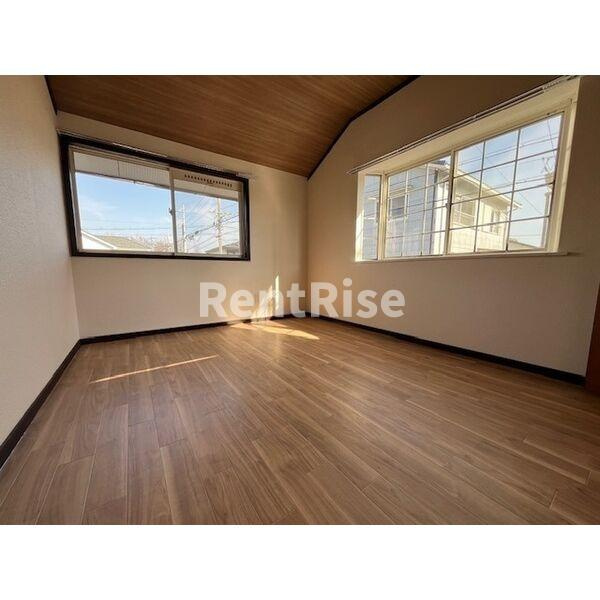 ヴィラパークⅠの駐車場