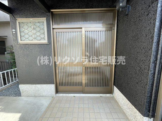 東藤田町　中古一戸建ての玄関|■物件内覧・資金計画相談・住宅ローン相談、リフォーム相談、お問合せ受付中■
※当日・翌日のご内覧、ご相談はお電話でのお問合せがスムーズです！