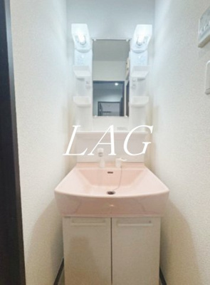 【洗面所】 | ヴィラボナール | 洗面台です。