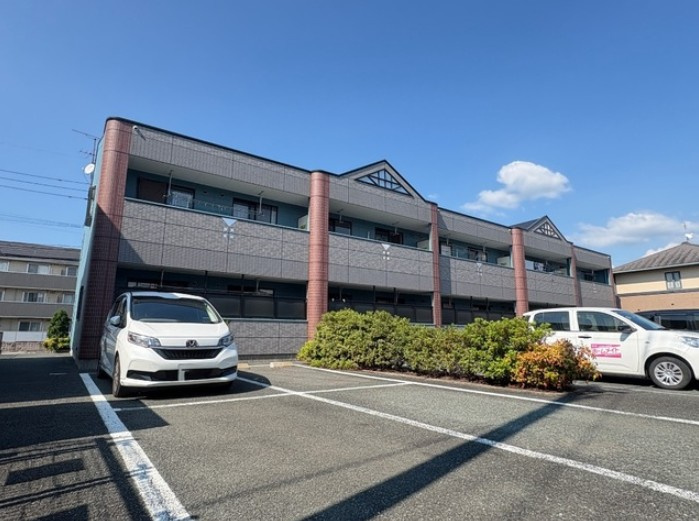 bienvivre楡木の駐車場