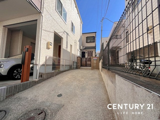 【前面道路含む現地写真】 | 現地写真です