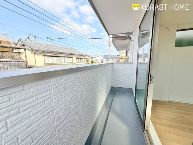 京都市右京区太秦上ノ段町　新築戸建のバルコニー|2階バルコニー