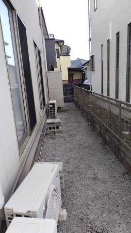 ６５９０６　本巣市上真桑中古戸建ての庭