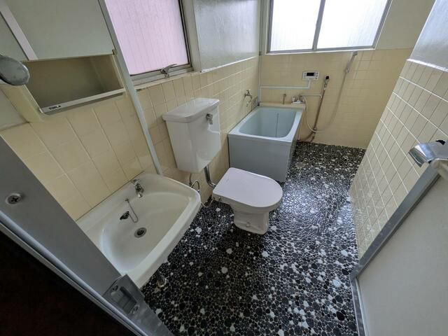 サンライズ小松の洗面所