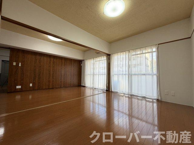 京都東山４０６棟の居間・リビング