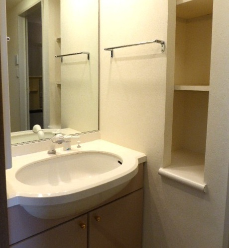 ライオンズマンション南藤沢の洗面所|洗面所：洗面台 ※2021年5月撮影     （2021年5月撮影）