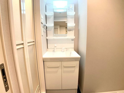 【洗面所】 | S-FORT川口並木 | 明るい洗面所です