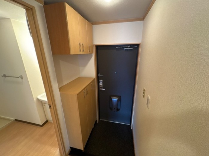 bienvivre楡木の玄関