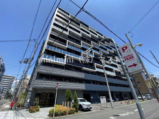 プレサンス難波インフィニティの外観