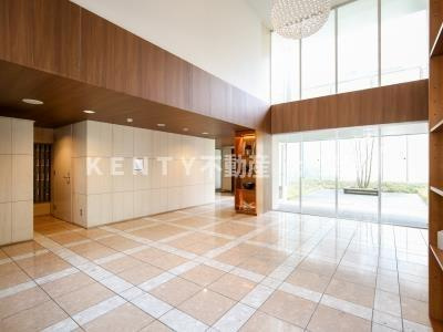 【ロビー】 | エスティメゾン白金台 | 毎日通るロビーはこのようになっています