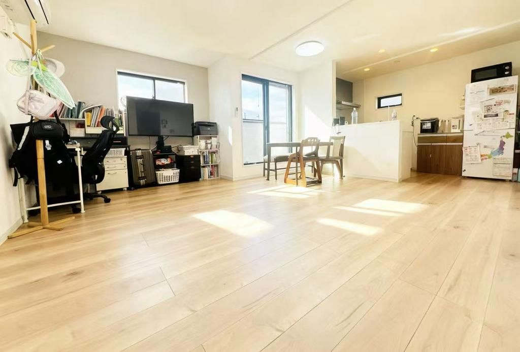 大田区南馬込4丁目　中古戸建の居間・リビング|現地ご見学希望・資料請求などお気軽にお問い合わせ下さい！
03-5990-5201