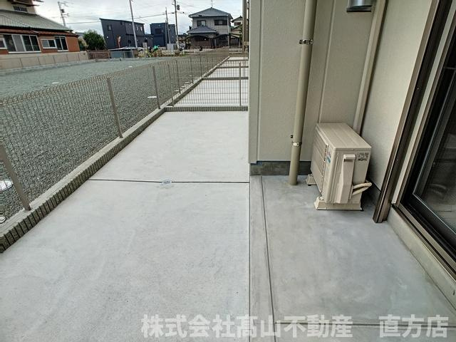 直方市大字感田の賃貸マンションのバルコニー