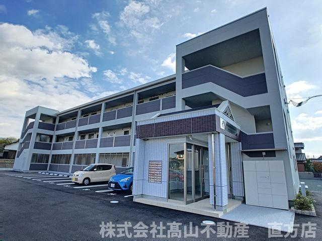 直方市大字感田の賃貸マンションの外観