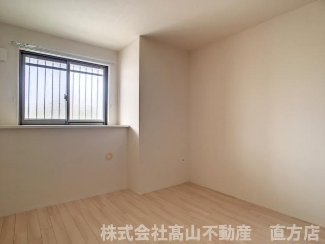 直方市大字感田の賃貸マンションの寝室