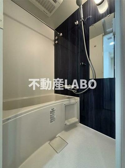 Live Casa 田辺の浴室