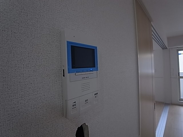 神戸市兵庫区塚本通２丁目の賃貸マンションのセキュリティ|TV付インターフォン
