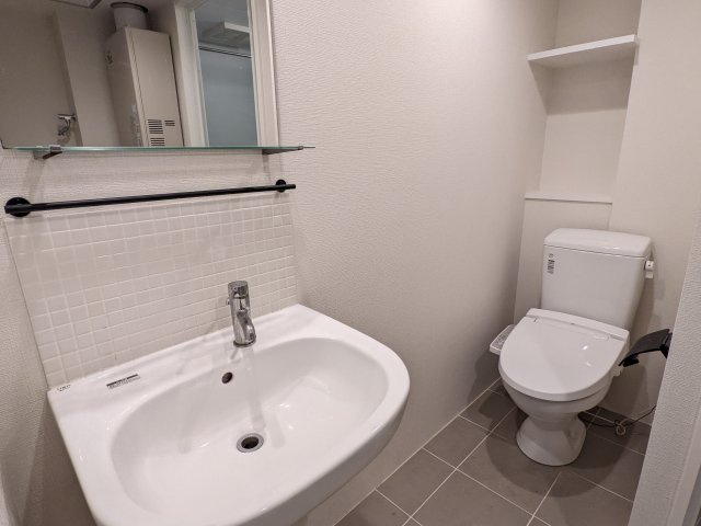 アレーロ西早稲田の洗面所