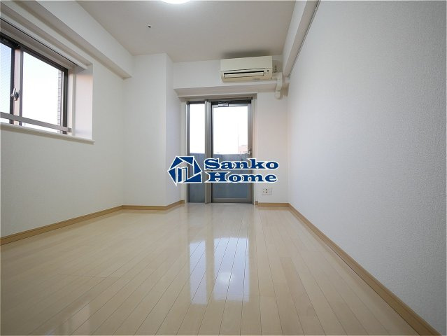 サンスタレ浅草の居間・リビング