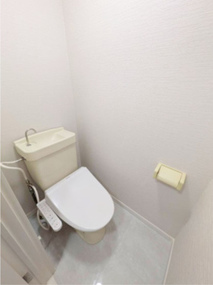 【トイレ】 | ニューブライトマンション | 落ち着いたトイレです