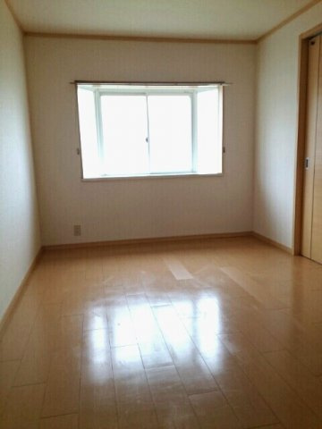 ペアハイツ三鷹Ｂの内装|過ごしやすい室内です