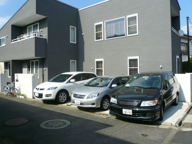 ストアハウス２の駐車場