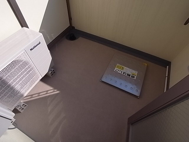 神戸市兵庫区永沢町４丁目の賃貸マンションのバルコニー