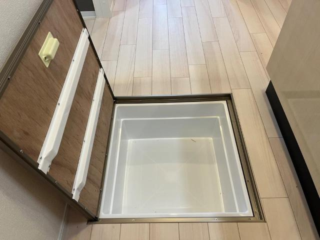 アーリー　スプリングの収納|床下収納（イメージ）