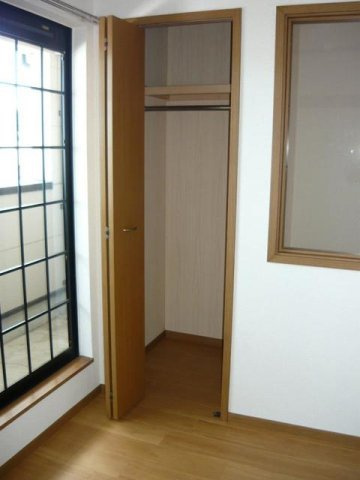 エスポアパレスの収納|便利な収納スペースです