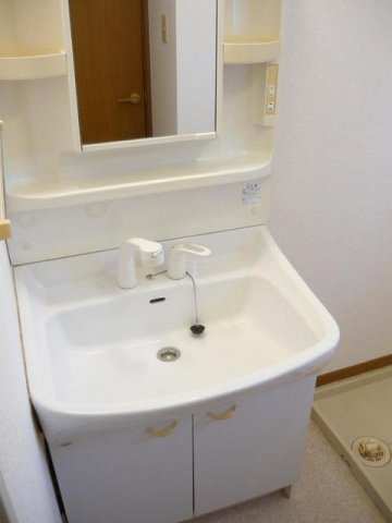 エスポアパレスの洗面所|忙しい朝には欠かせない洗面所です