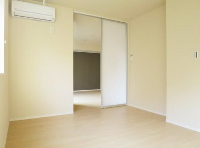 【寝室】 | ルテ山崎