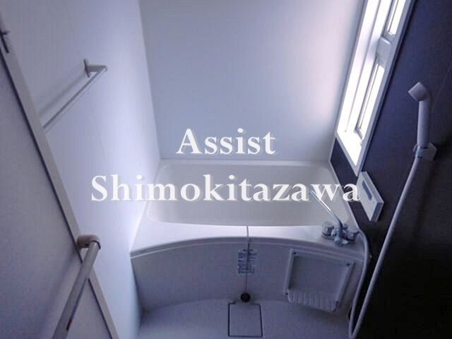 ガーデン羽根木の浴室