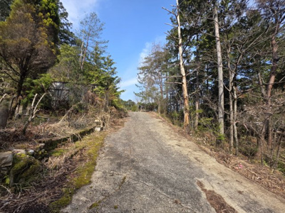 【前面道路含む現地写真】 | 多可町八千代区下野間資材置場