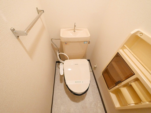ラポールのトイレ|ゆったりとした空間のトイレです